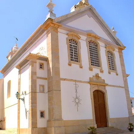 Luxury Alegria Gale Beach, וילה אלבופיירה